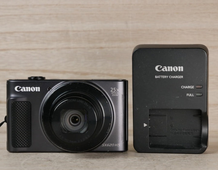 Canon PowerShot SX620 HS 20.2MP Digital Camera - Black *GOOD/TESTED*